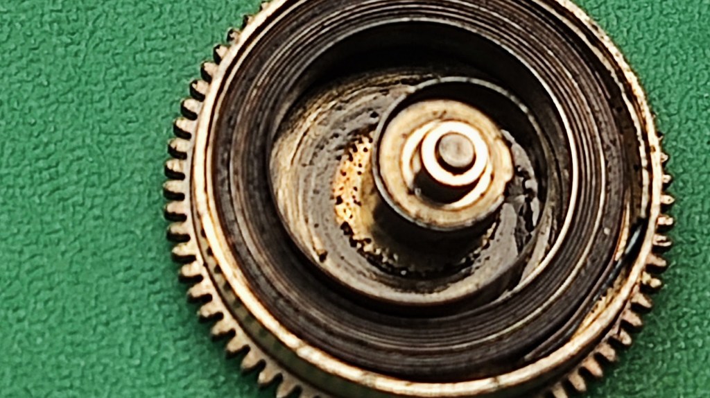 Malton watch - greasy mainspring barrel
