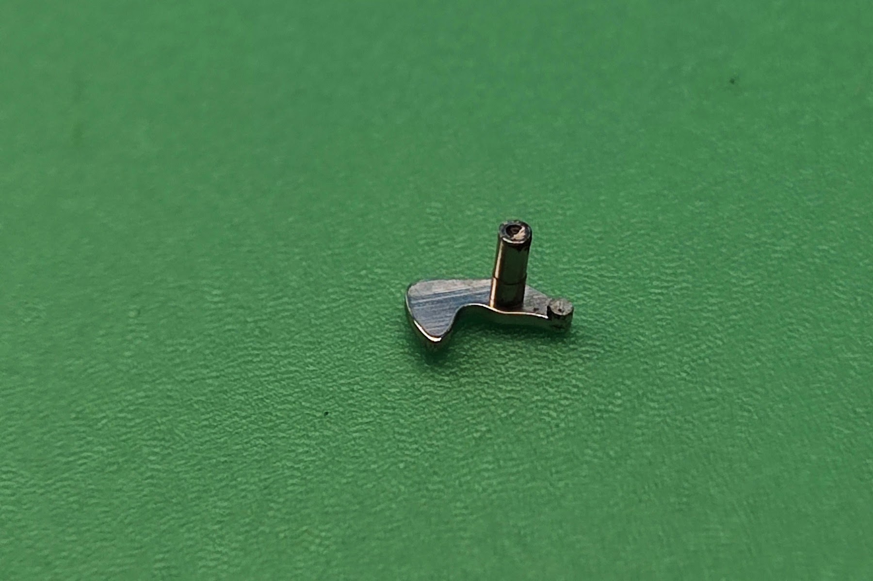 Certina 28-10 - 443 Setting lever