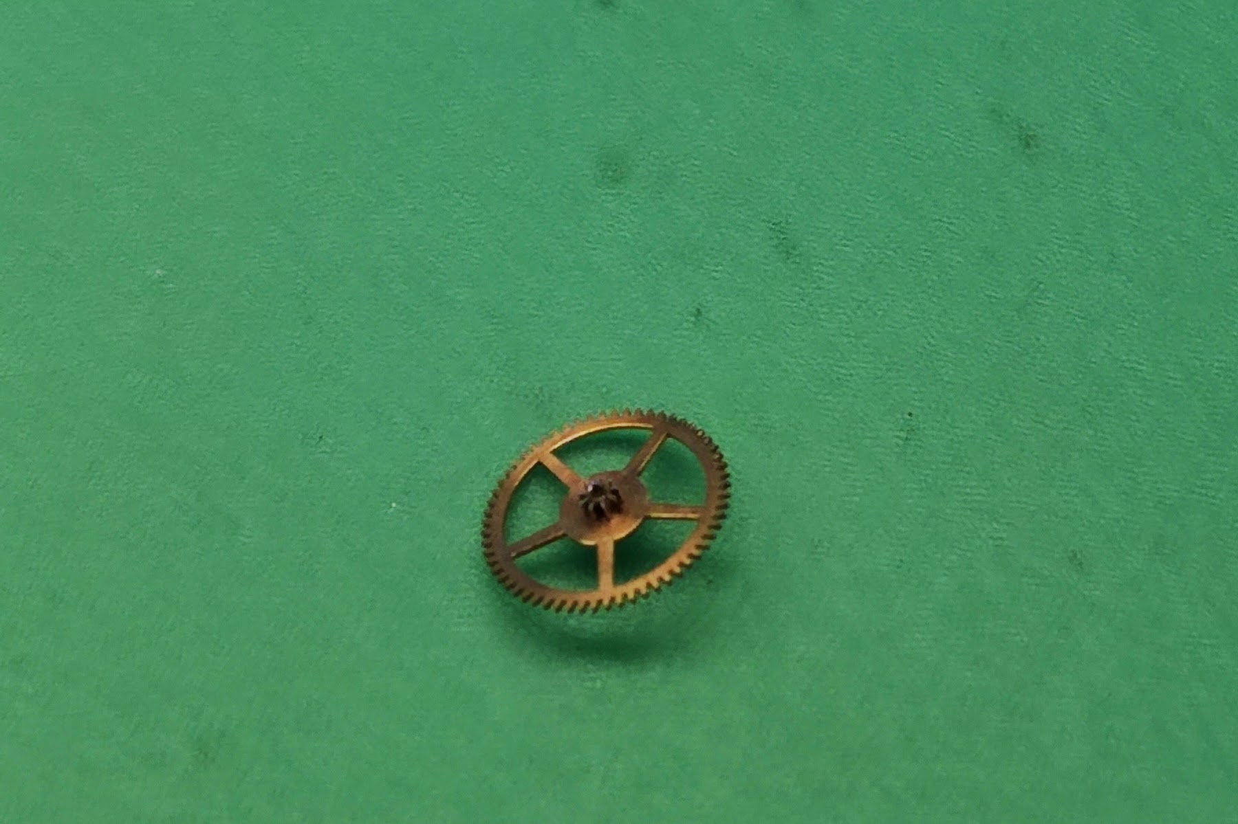 Certina 28-10 - 210 Third wheel